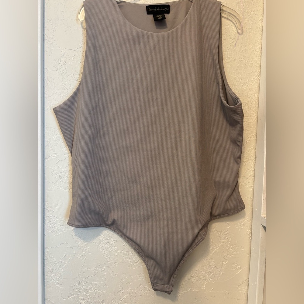 House of Harlow 1960 Taupe Bodysuit